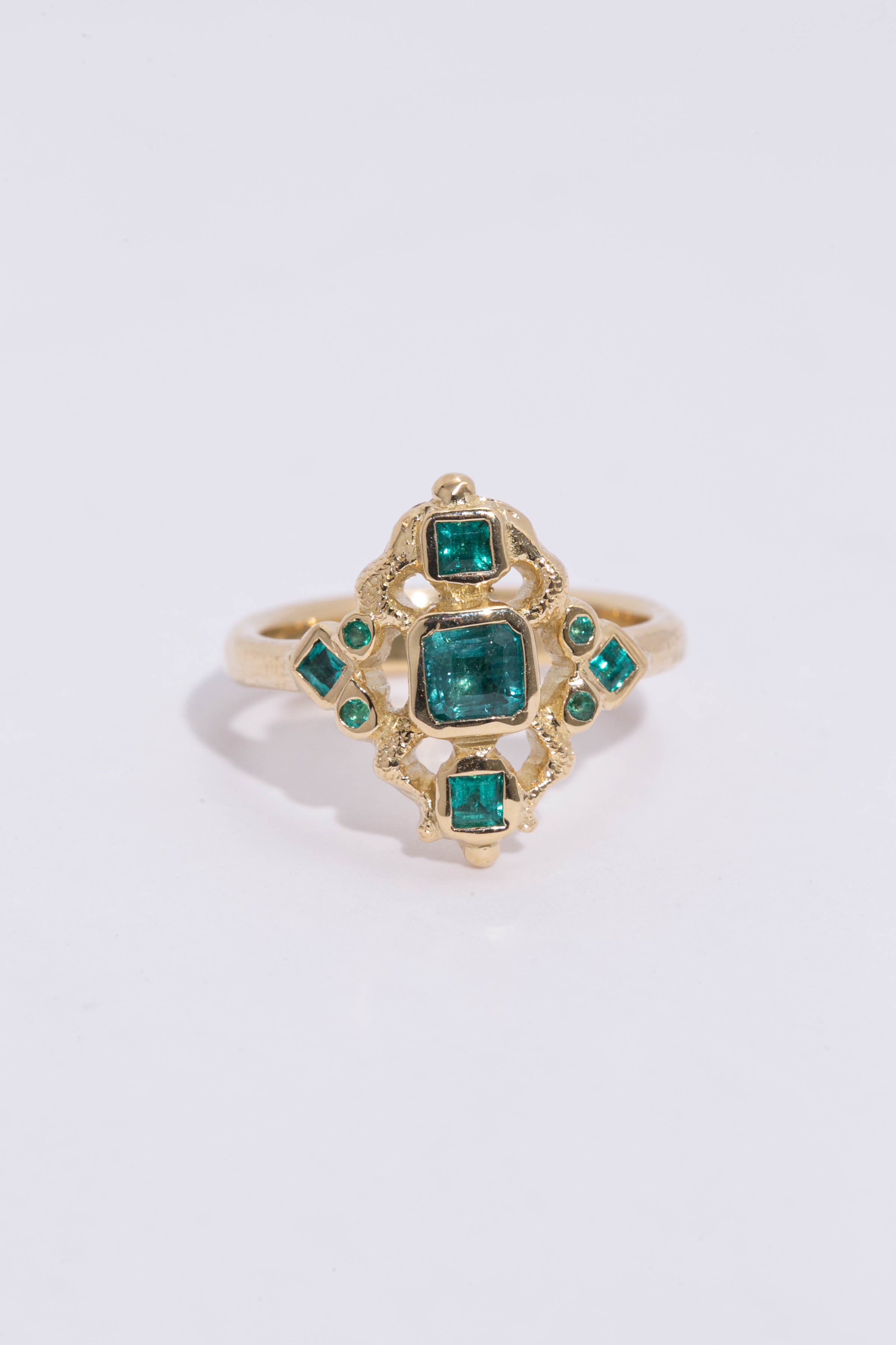 Serpentine Ring