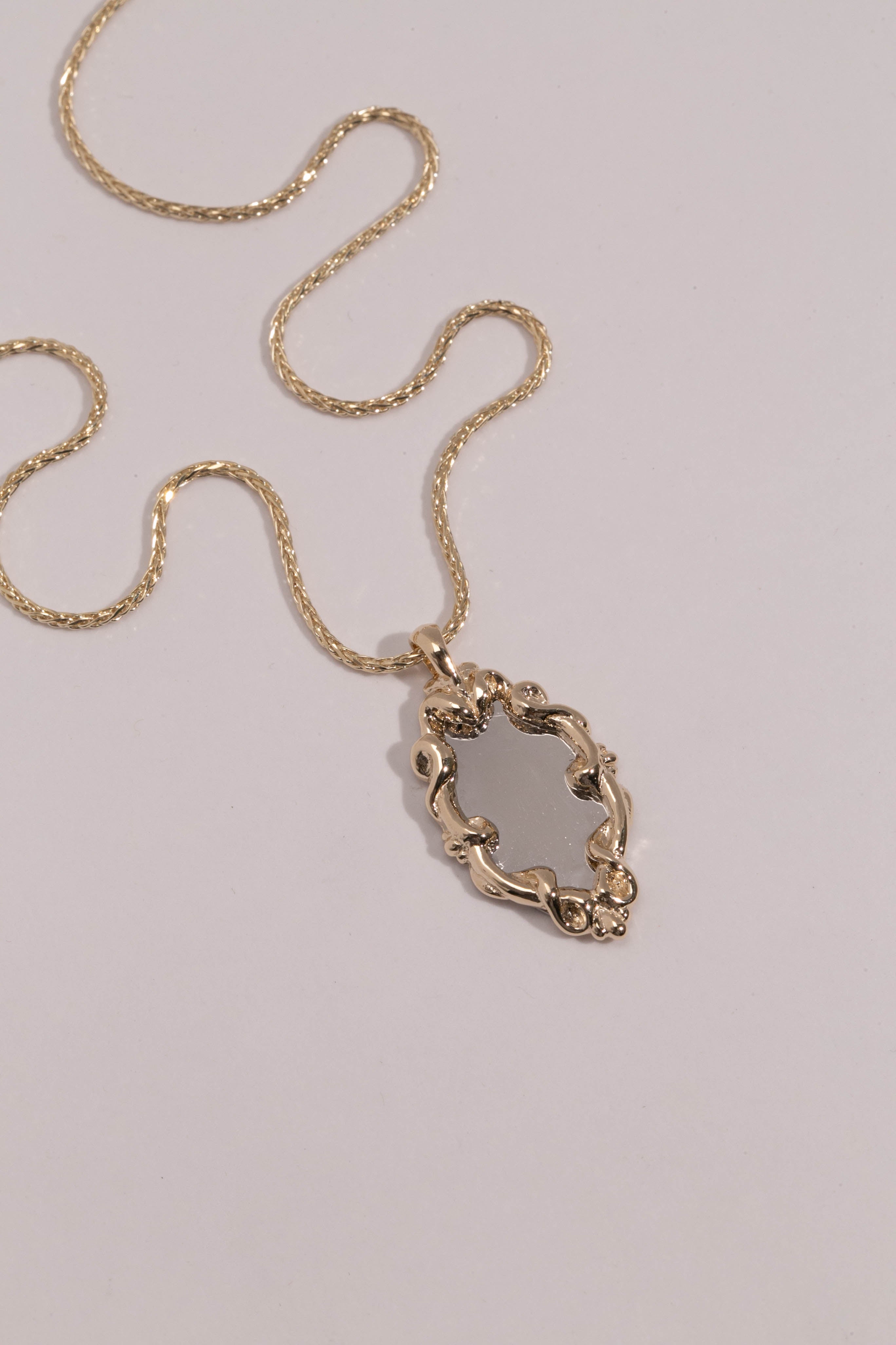 Reflect Pendant