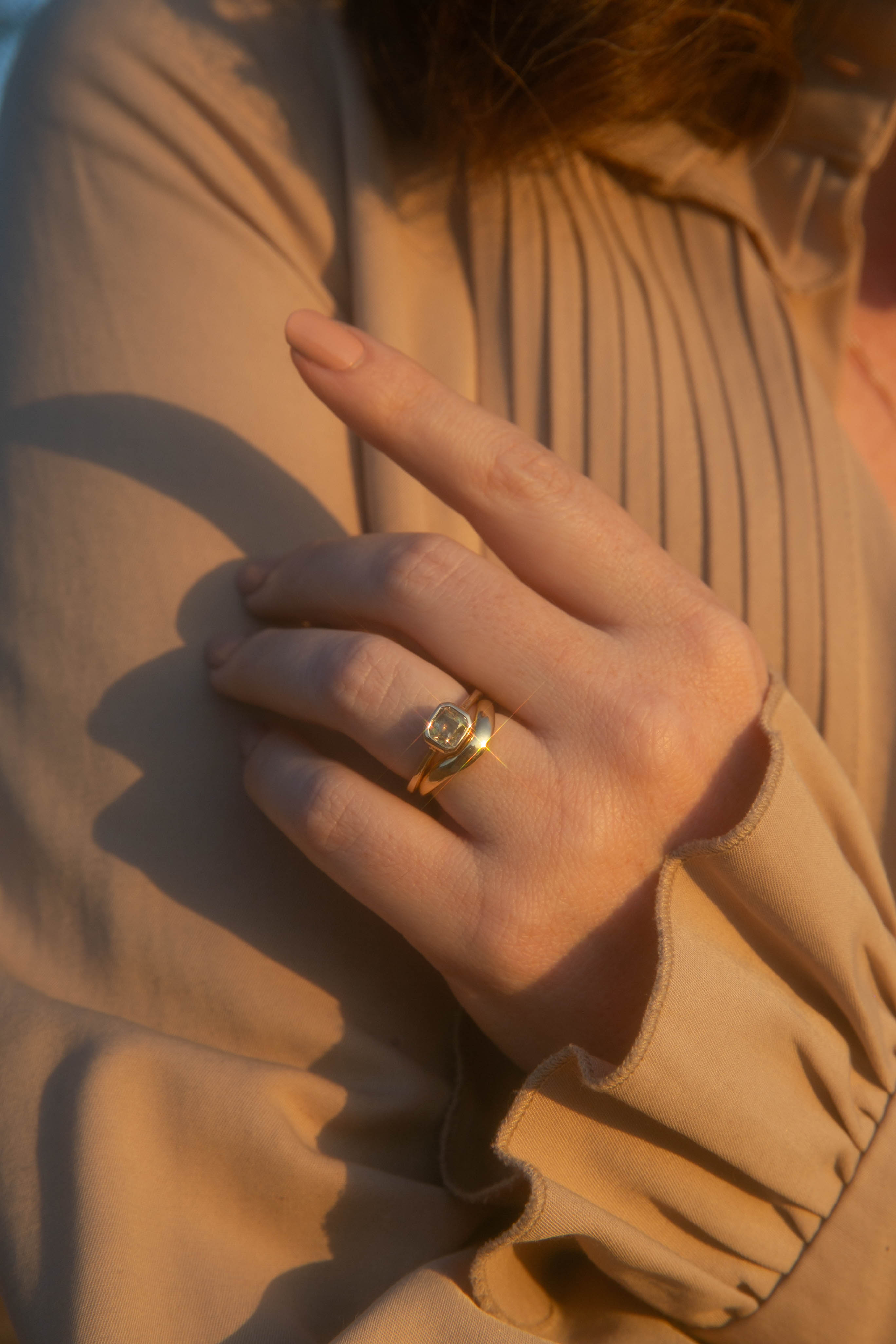Olive Sapphire Solitaire