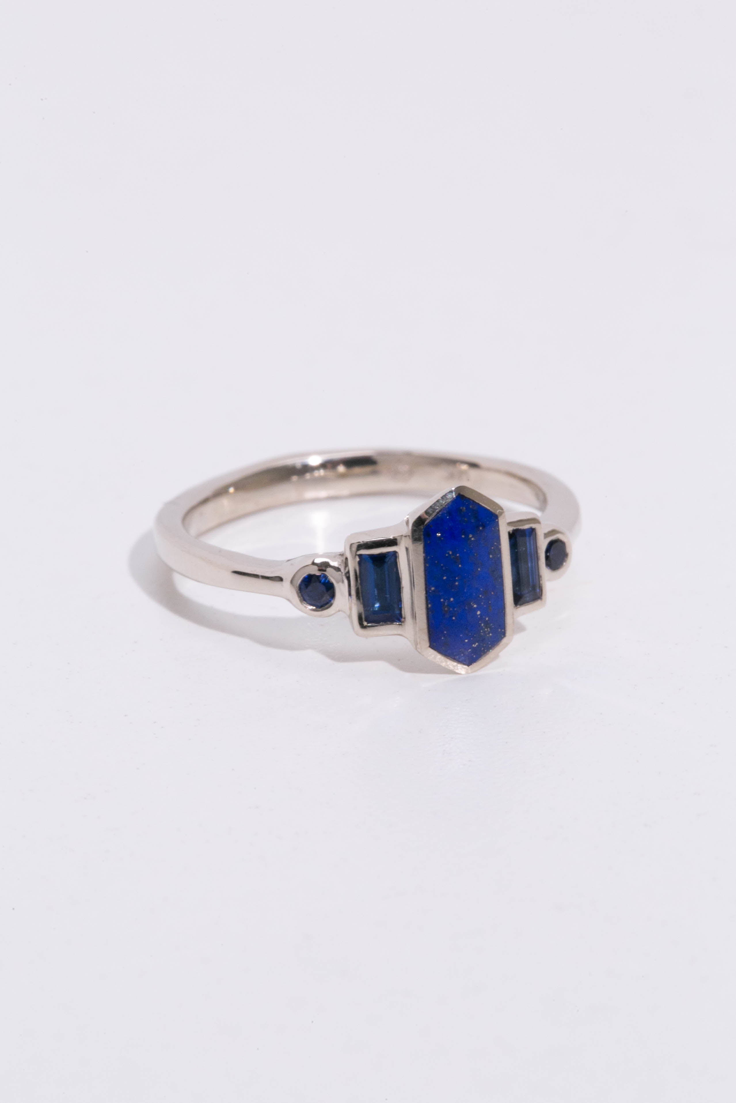 Lapis Lazuli Mirror Mirror – Dear Survivor