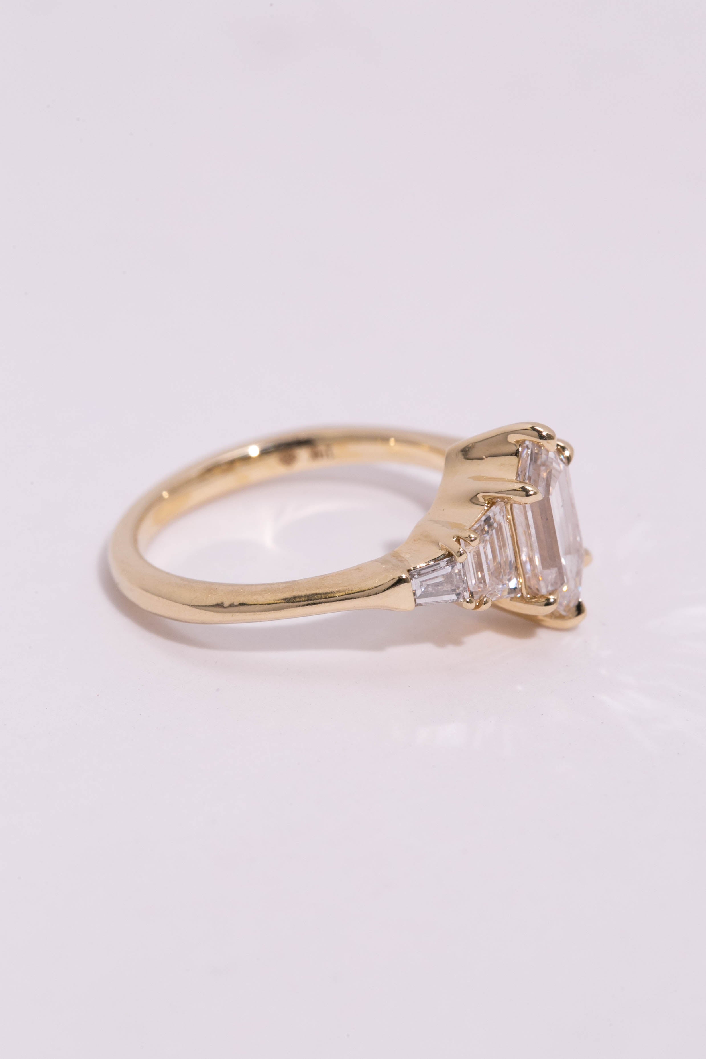 Diamond Aurora