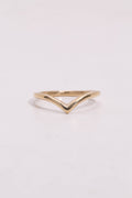 Pointed Band
