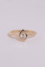 Pear Diamond Solitaire