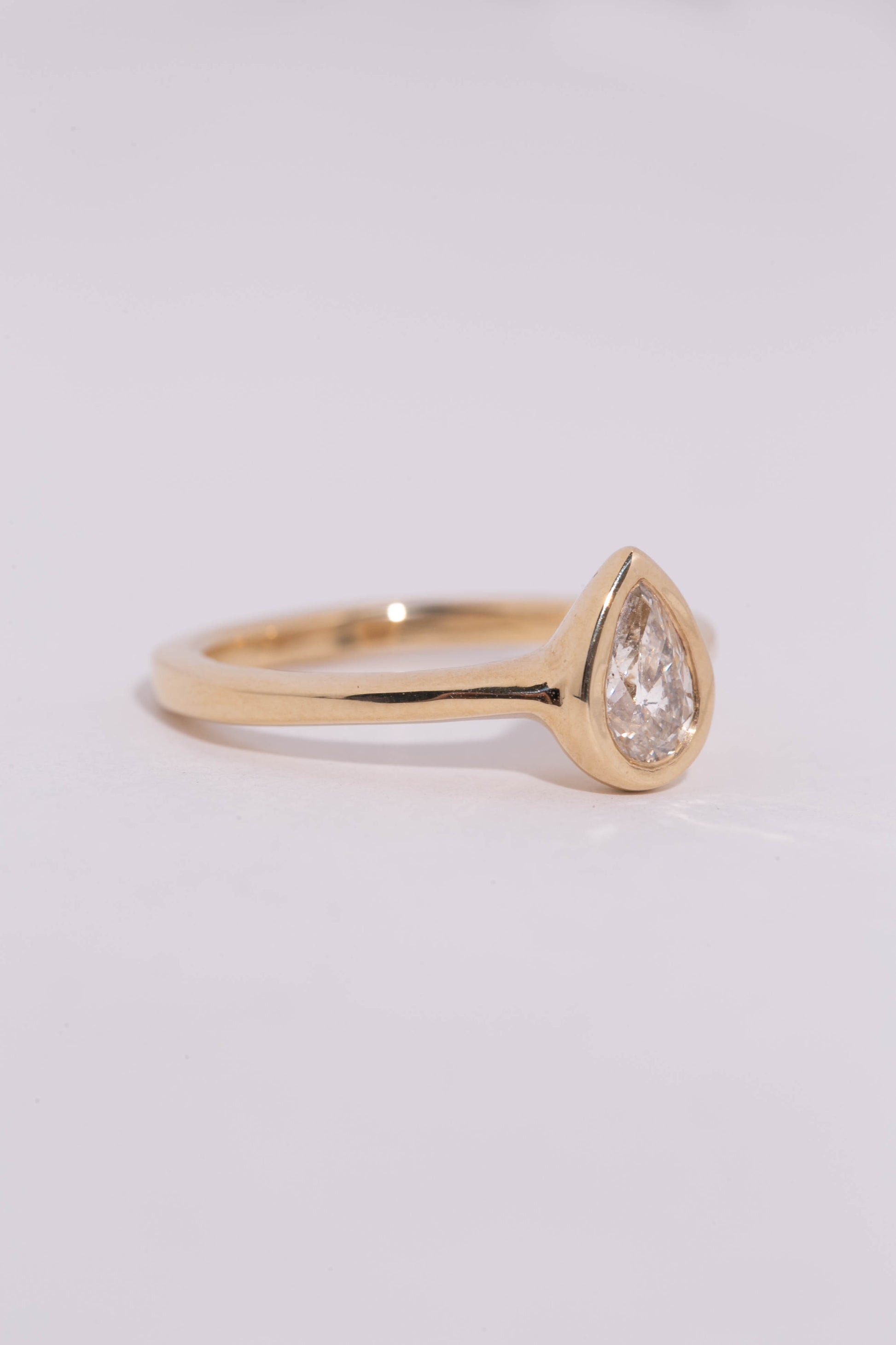 Pear Diamond Solitaire
