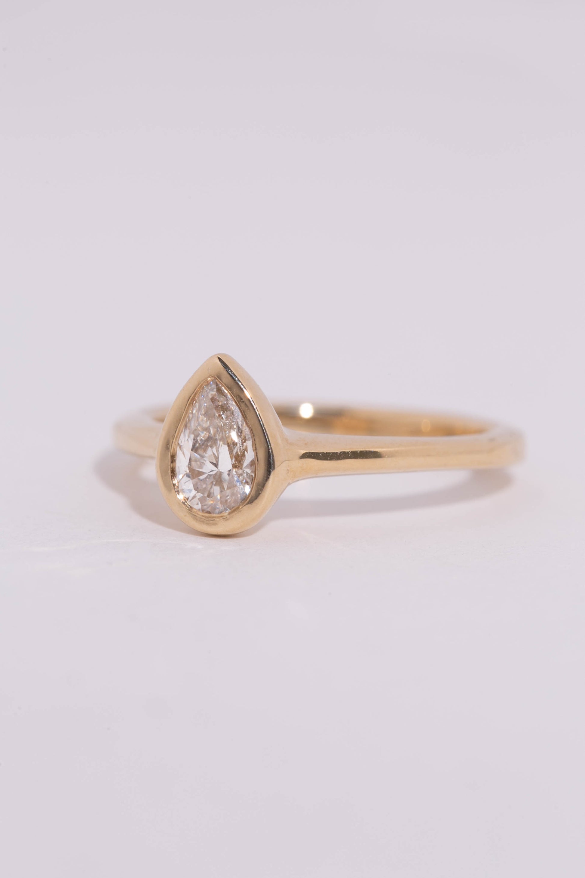 Pear Diamond Solitaire