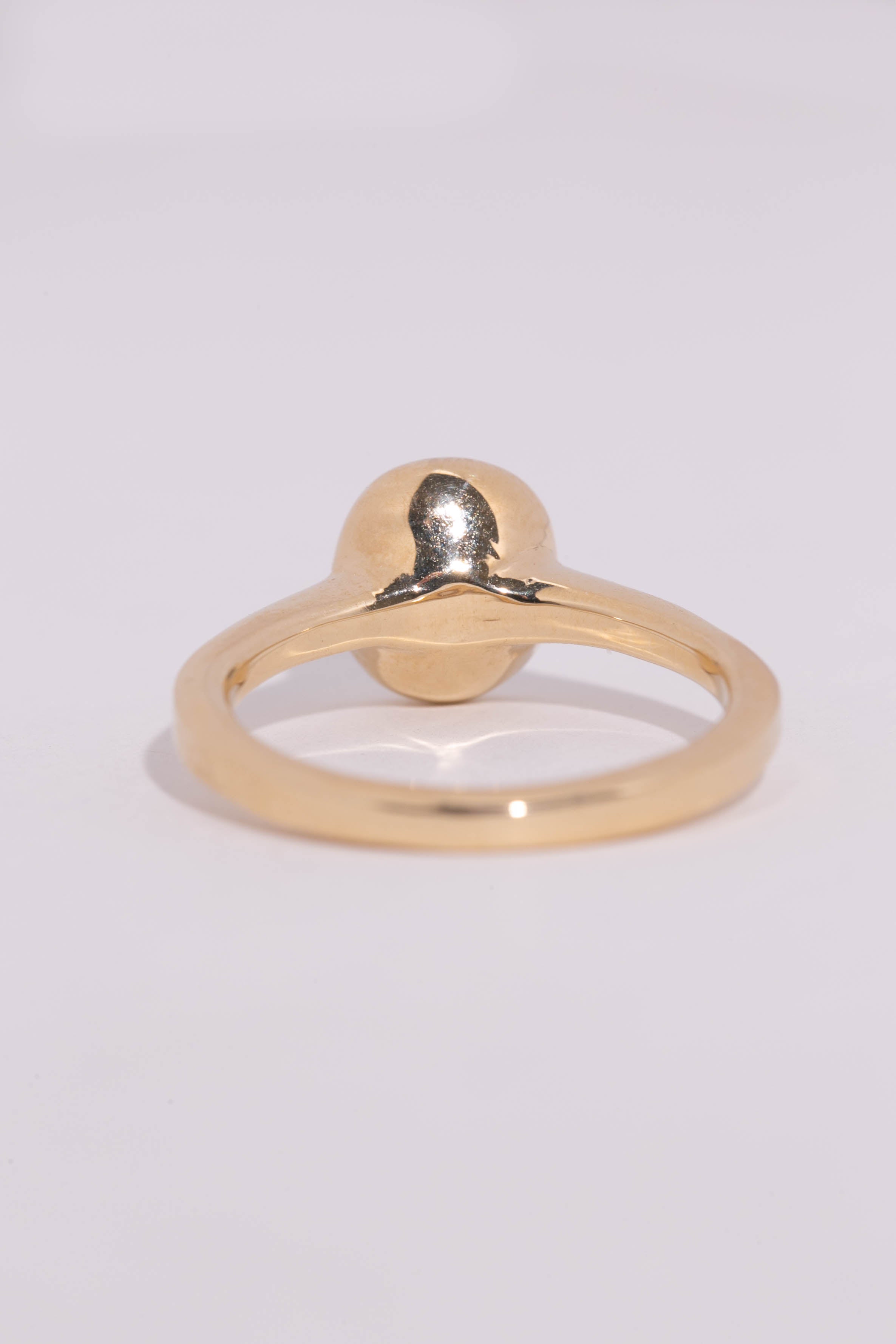 Orange-Blue Sapphire Solitaire