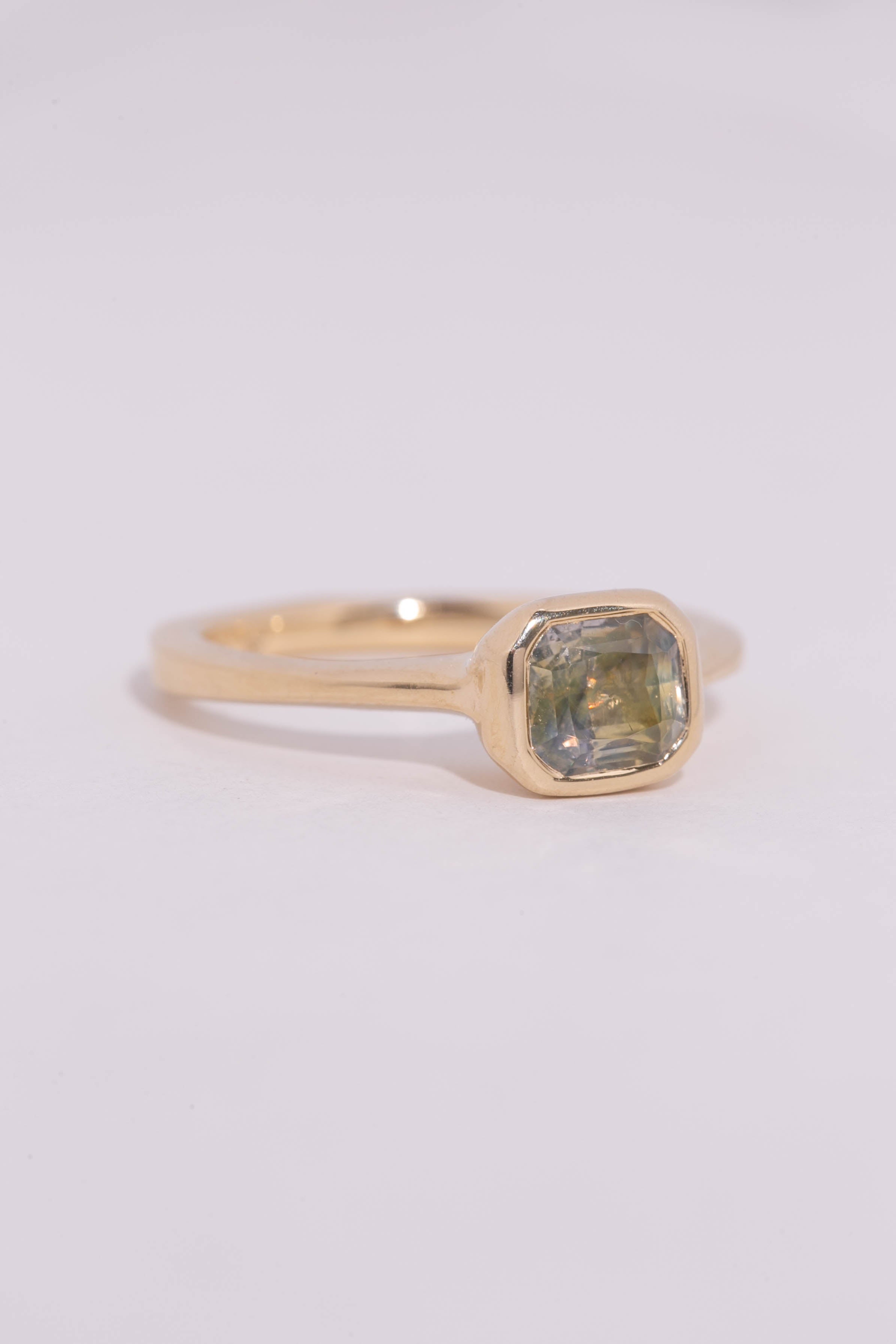 Olive Sapphire Solitaire