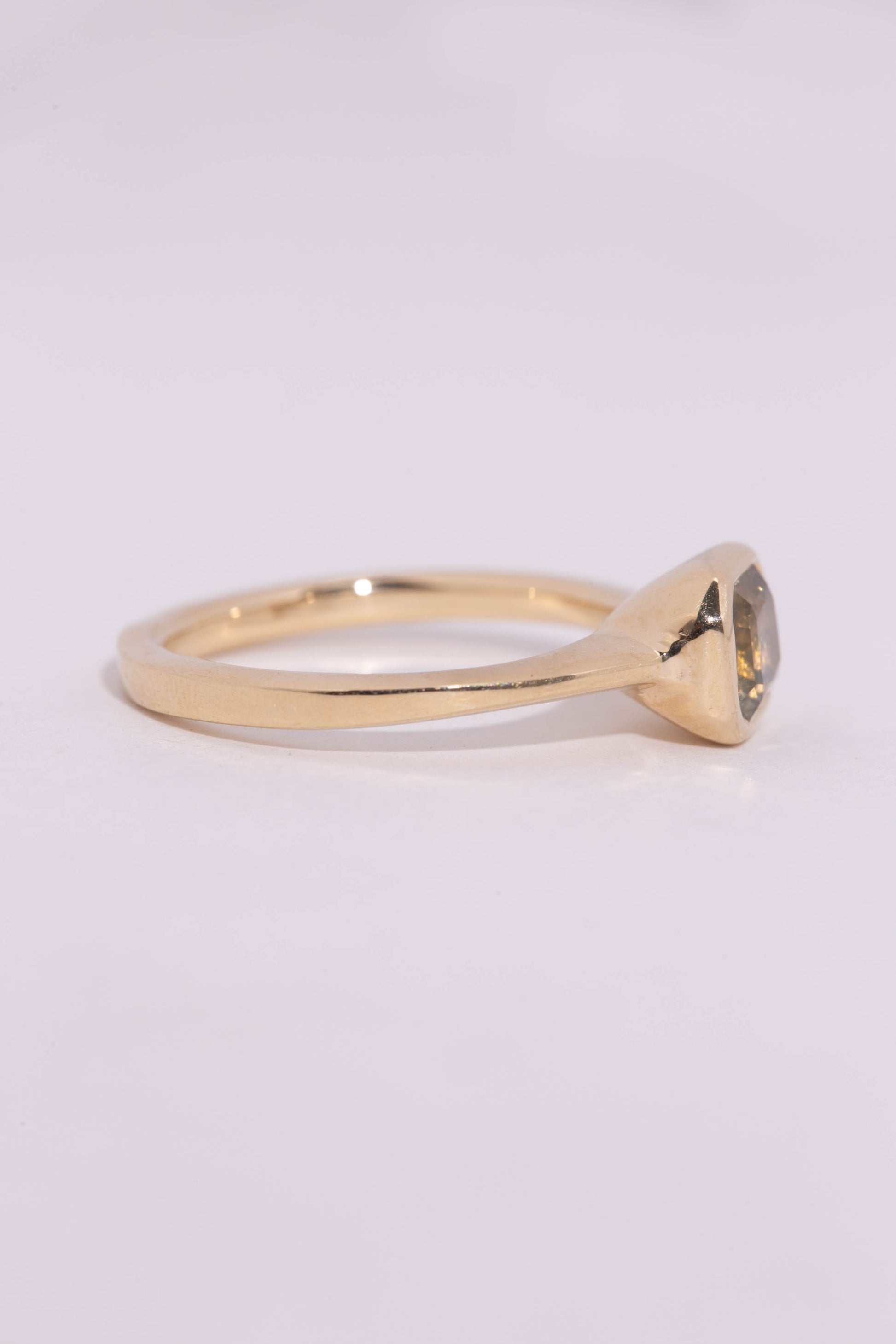 Olive Sapphire Solitaire
