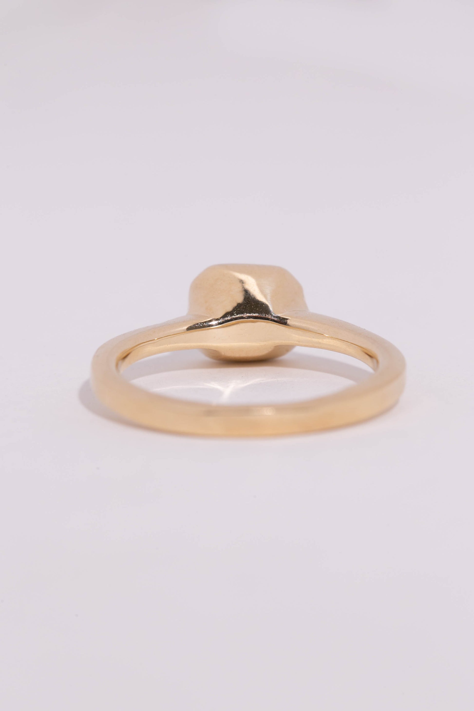 Olive Sapphire Solitaire