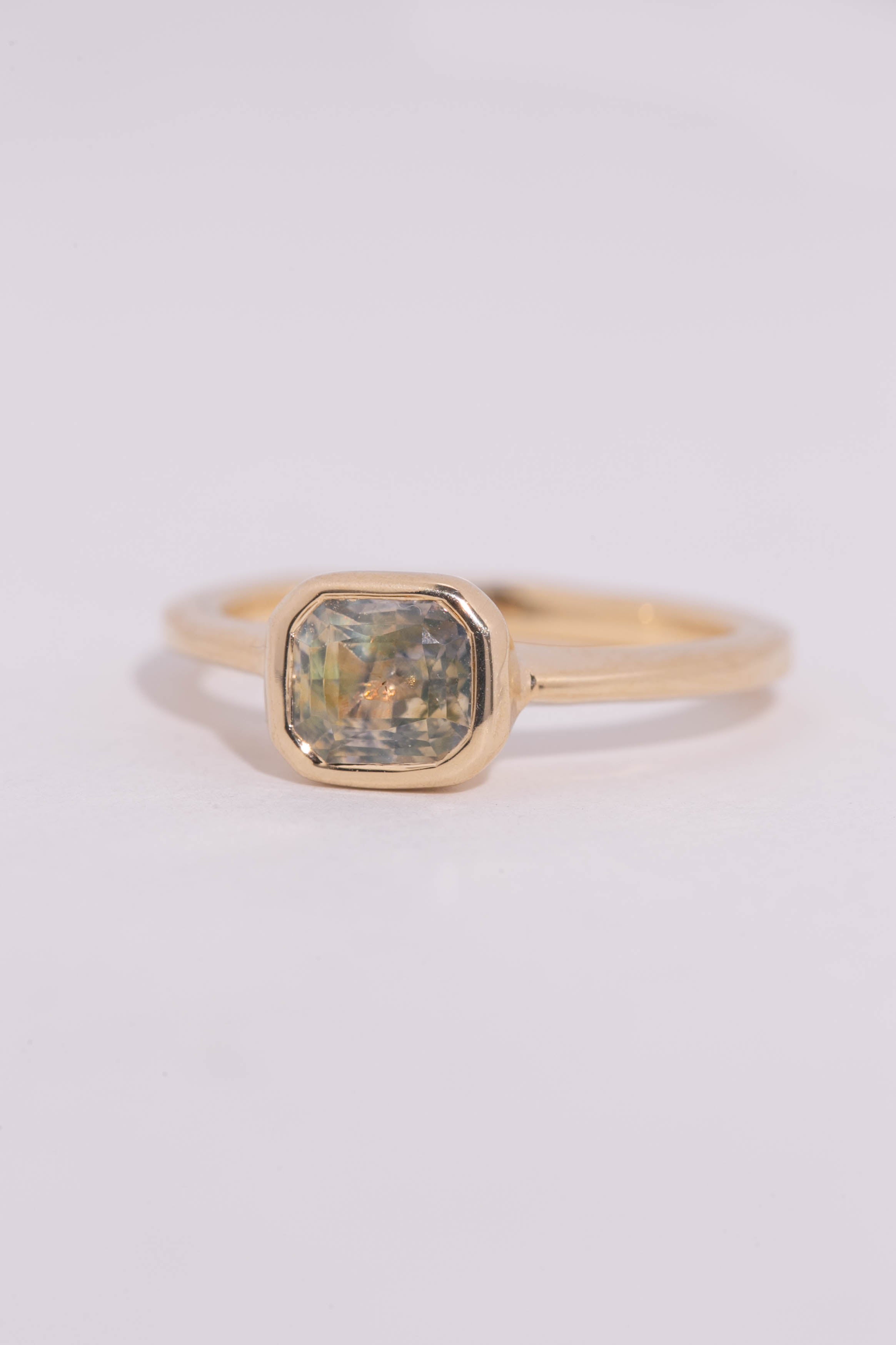 Olive Sapphire Solitaire