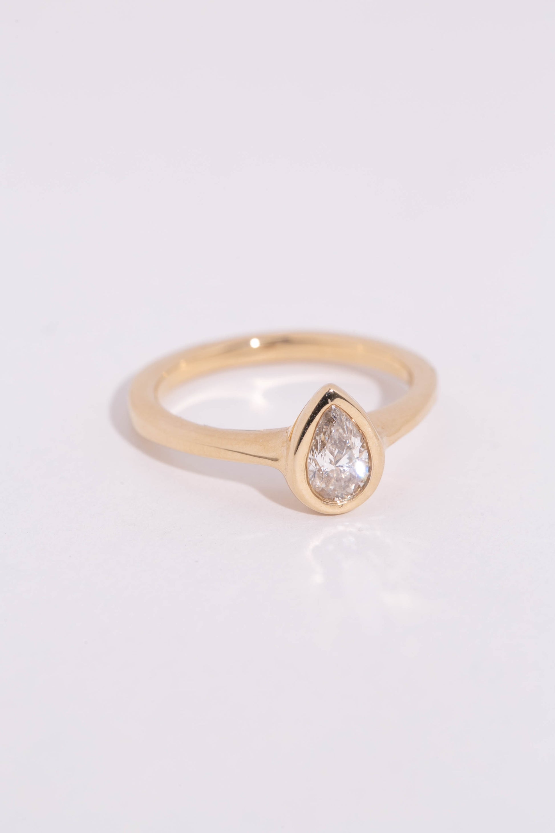 Pear Diamond Solitaire