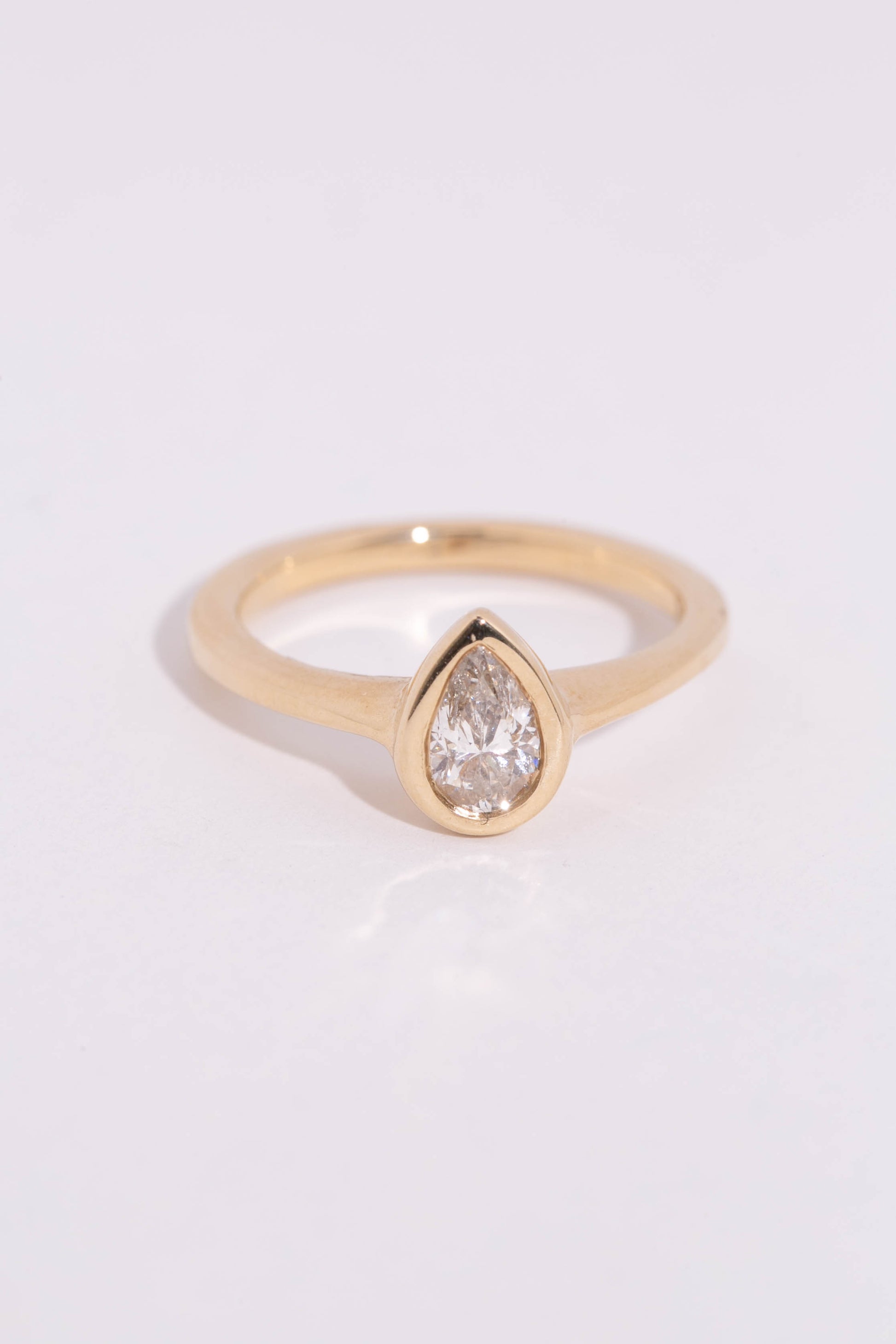 Pear Diamond Solitaire