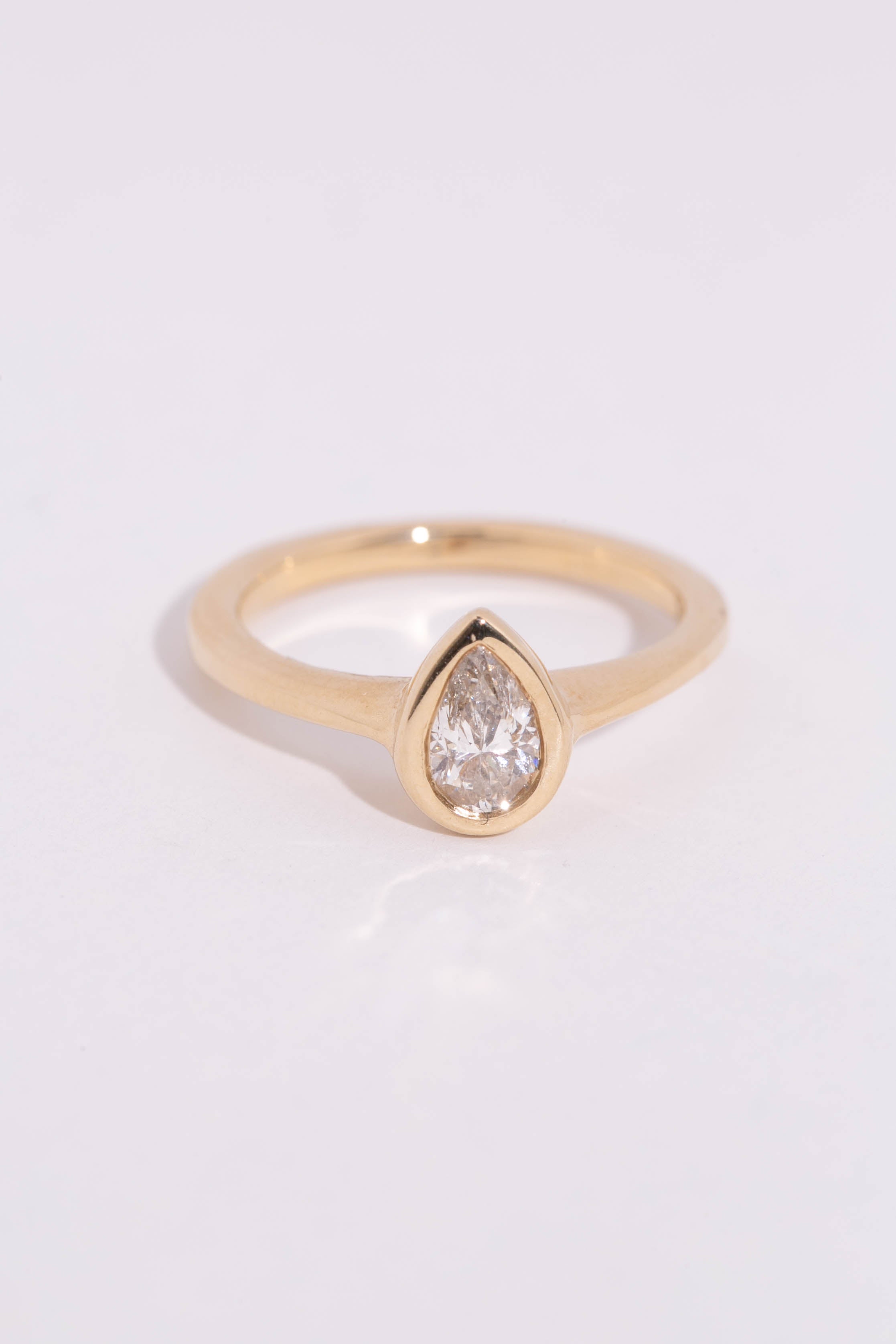 Pear Diamond Solitaire
