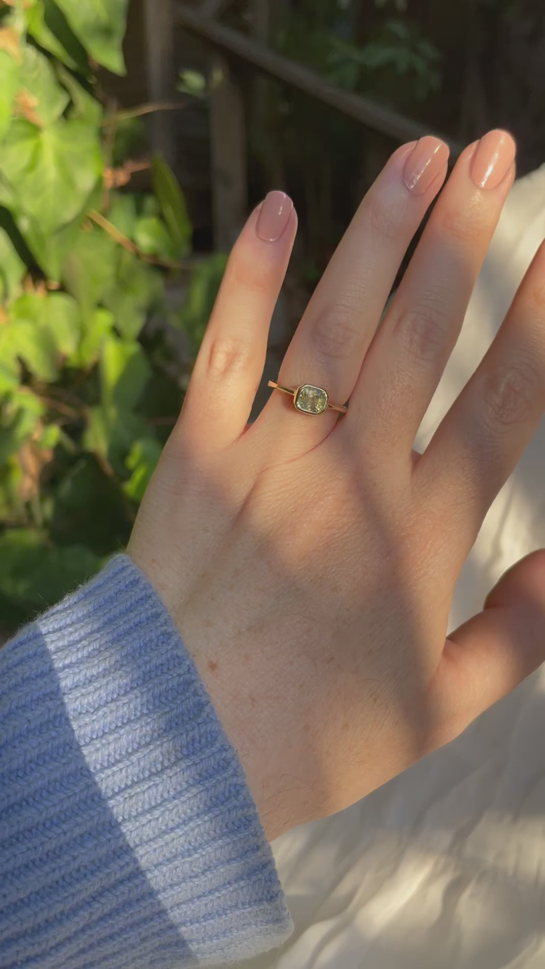 Olive Sapphire Solitaire