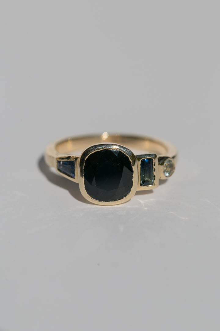 Nyx Ring
