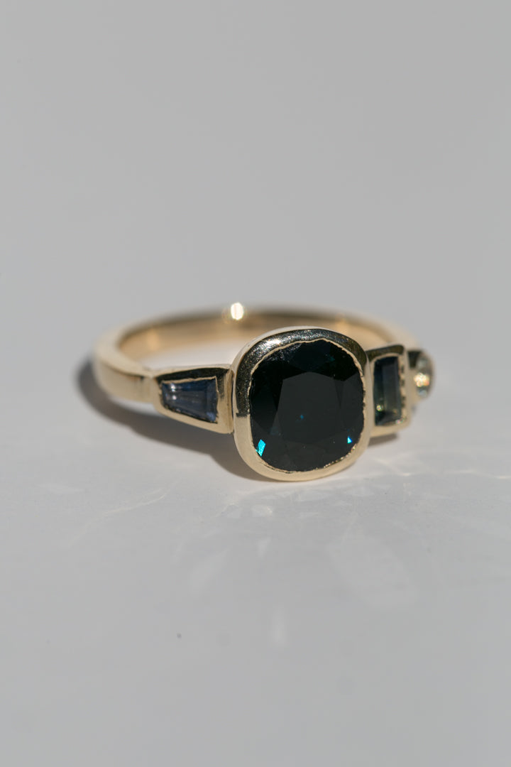 Nyx Ring