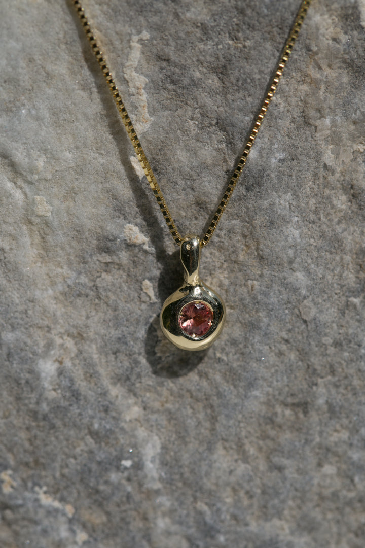 Glimmer Pendant