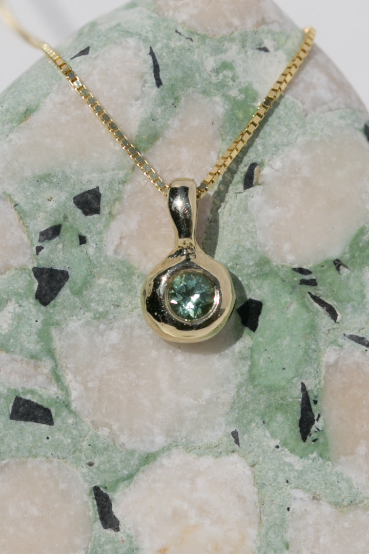 Glimmer Pendant